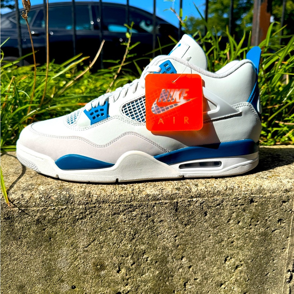 Air Jordan IV “military” deadstock(brand new) size 15 2024 release